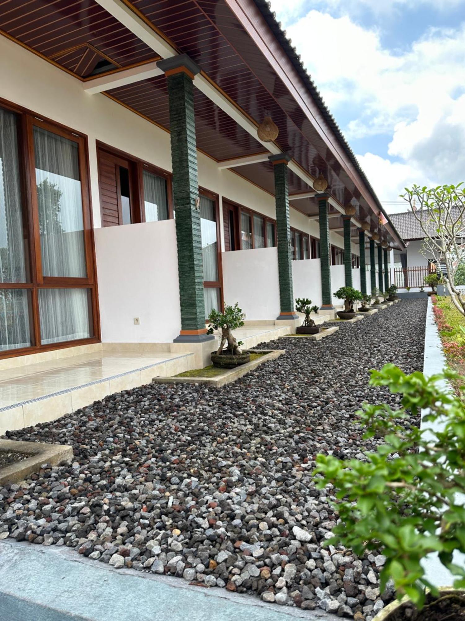 דירות Besakih Bali Basuki Retreat Center מראה חיצוני תמונה