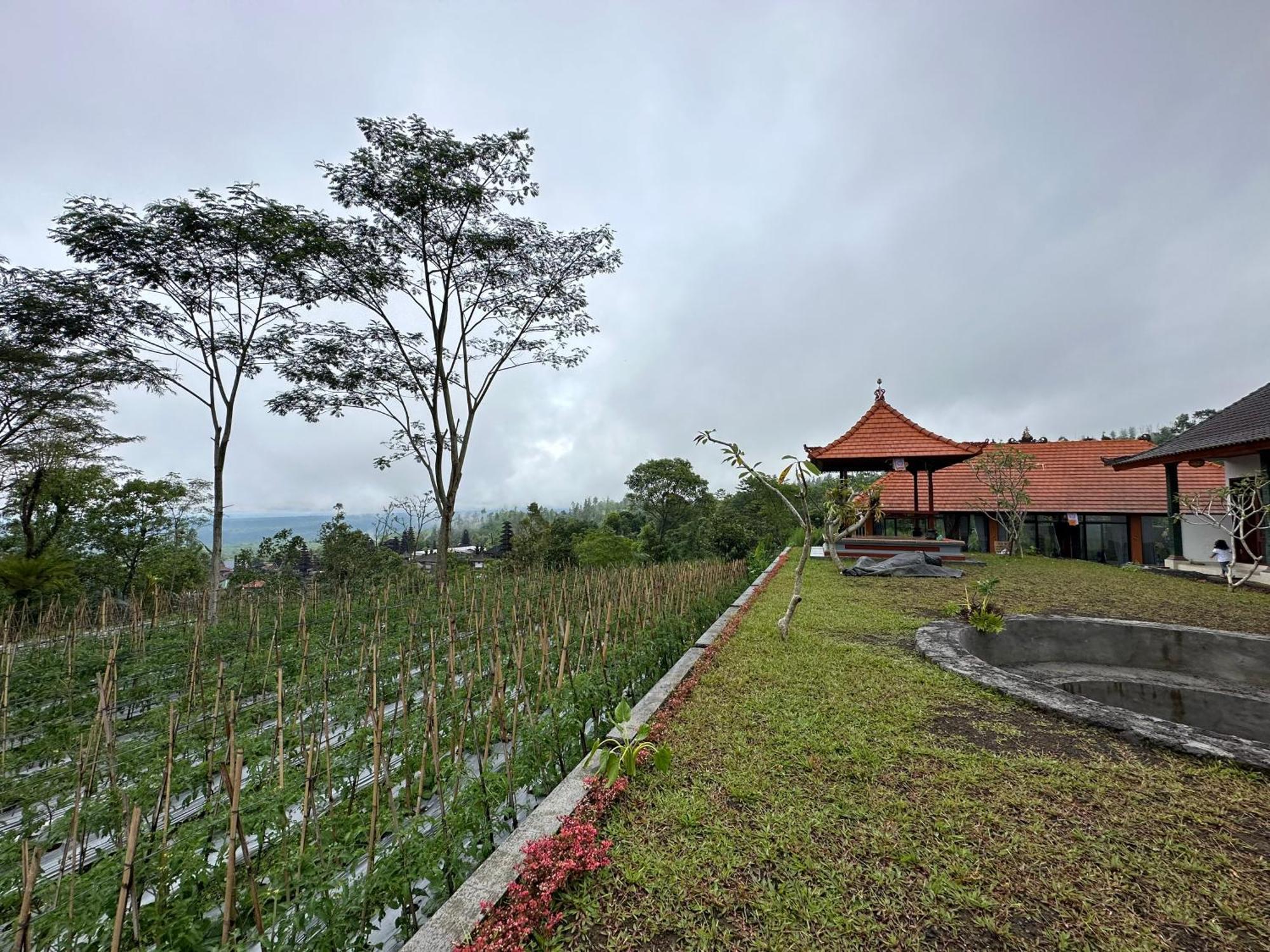 דירות Besakih Bali Basuki Retreat Center מראה חיצוני תמונה