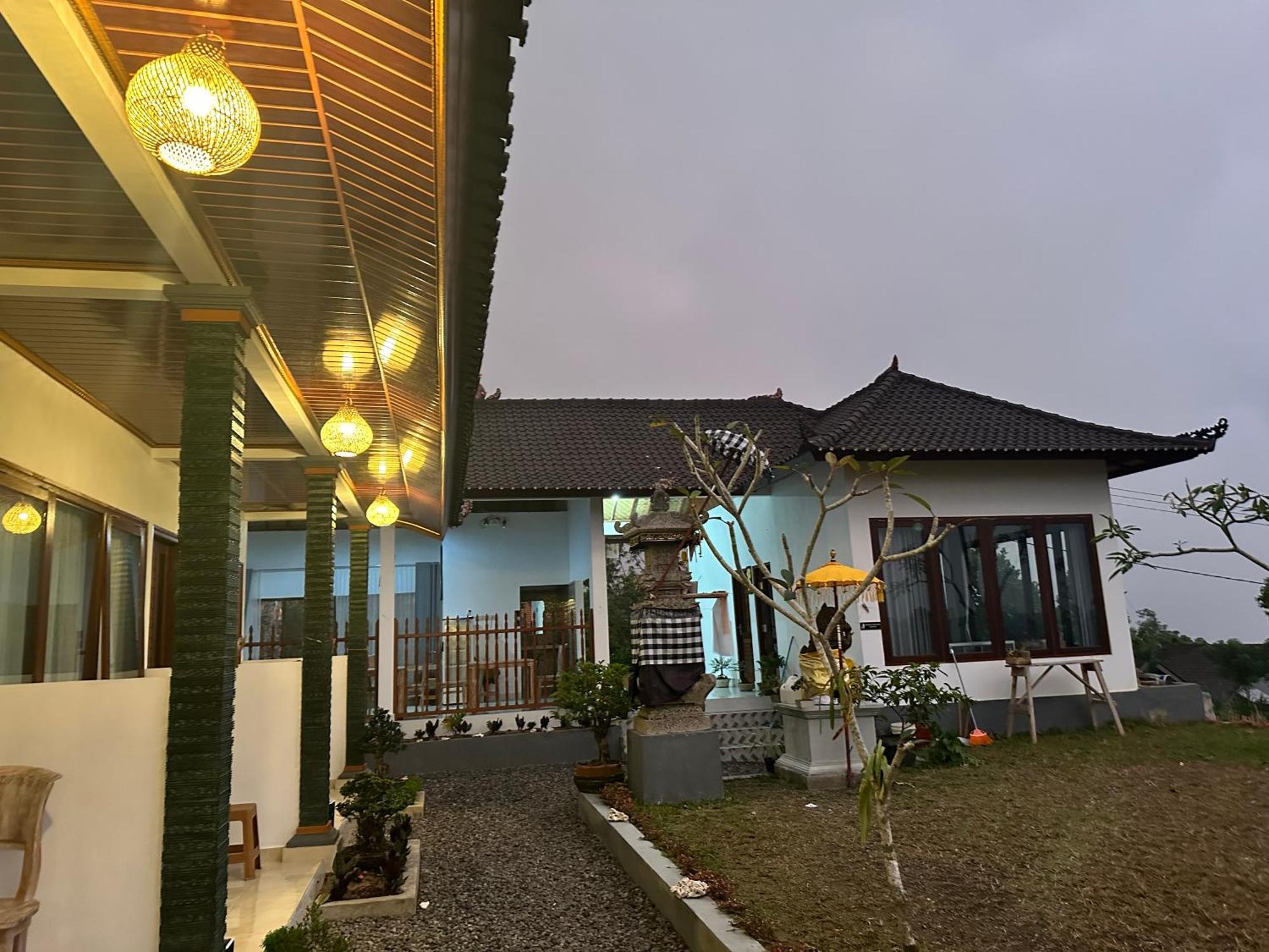 דירות Besakih Bali Basuki Retreat Center מראה חיצוני תמונה
