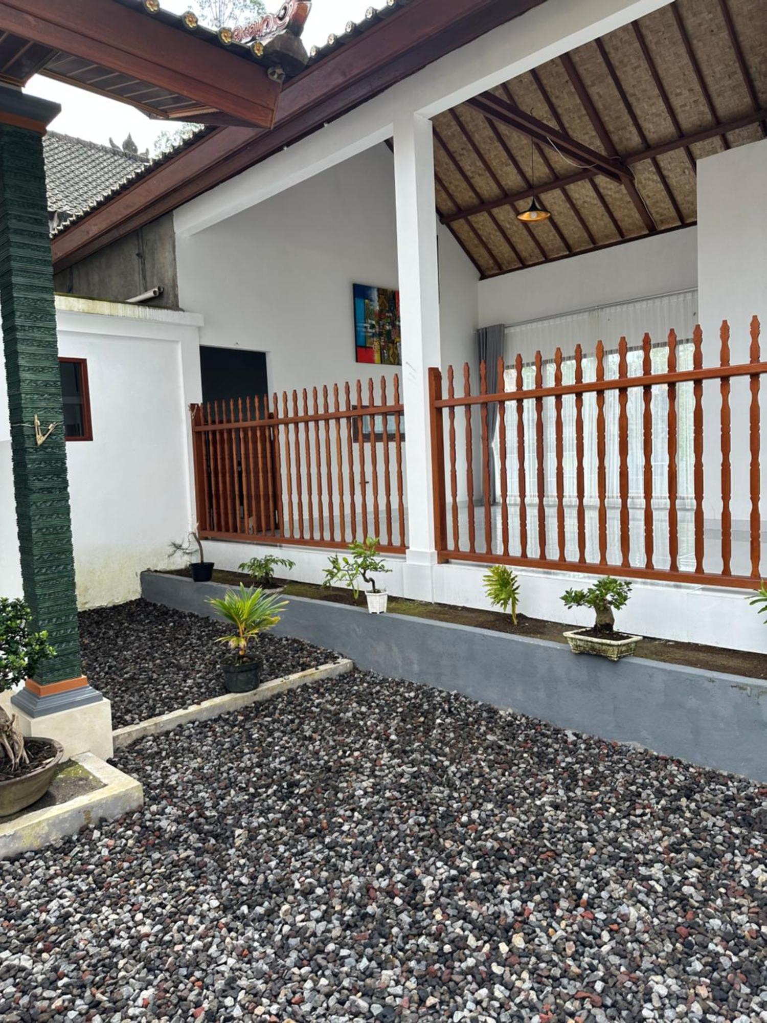 דירות Besakih Bali Basuki Retreat Center מראה חיצוני תמונה